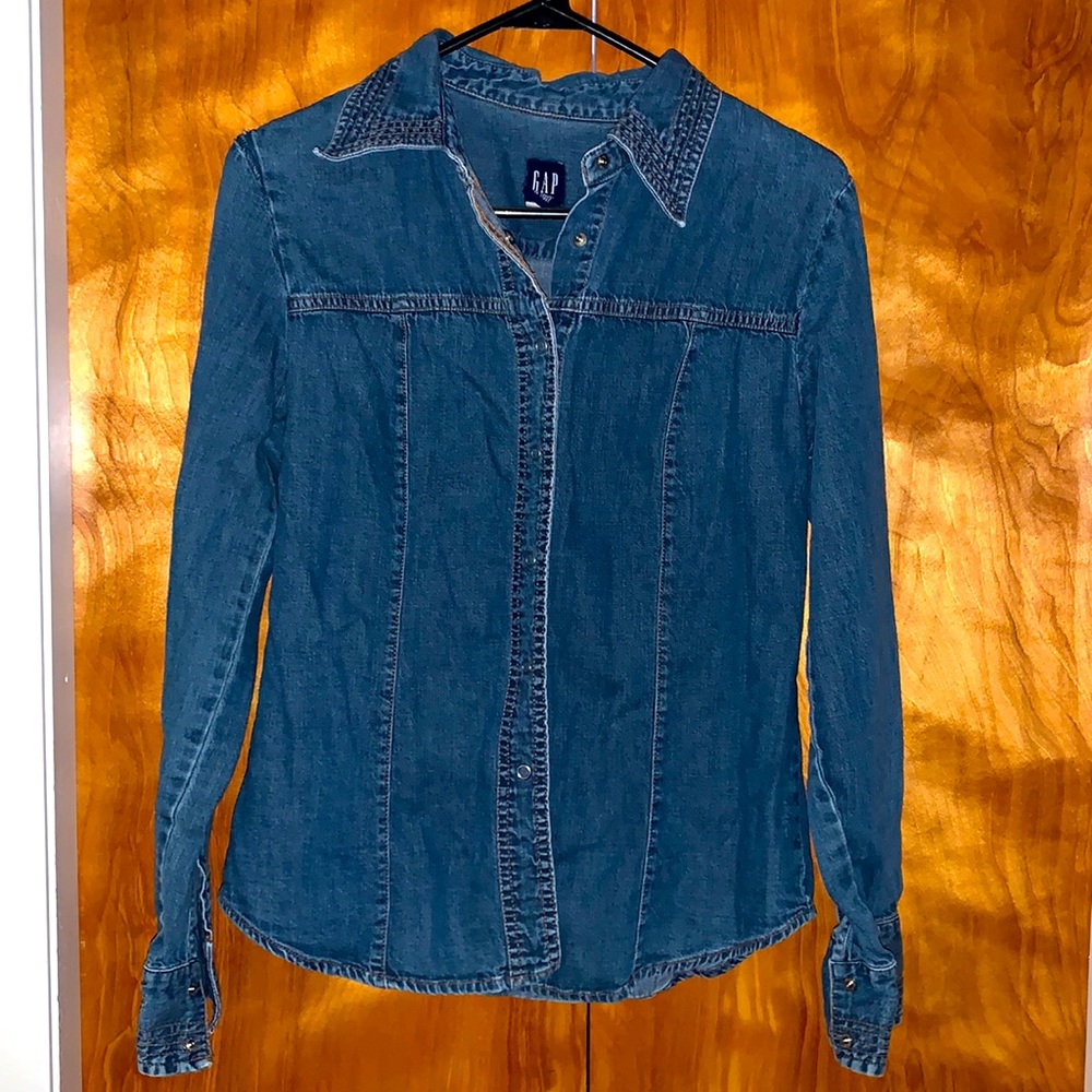 Jean, button down shirt